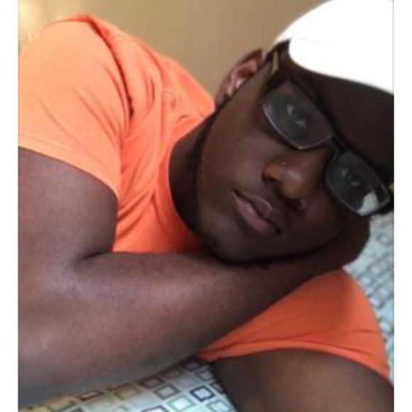 Meet your Posher, Steven - Picture 1 of 1